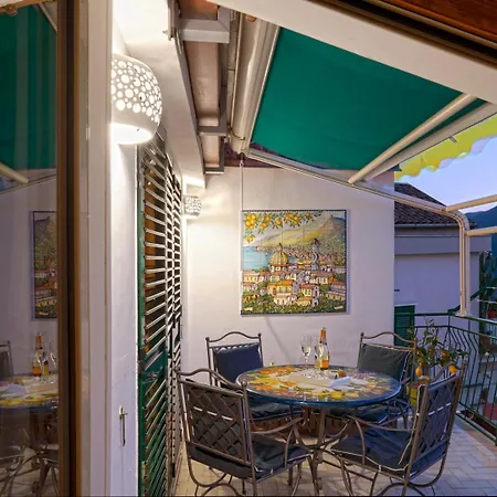 Casa Seri Wifi Terrace With View, Historic Center Appartement Vietri